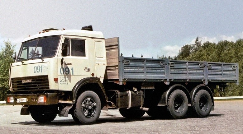КАМАЗ-53215